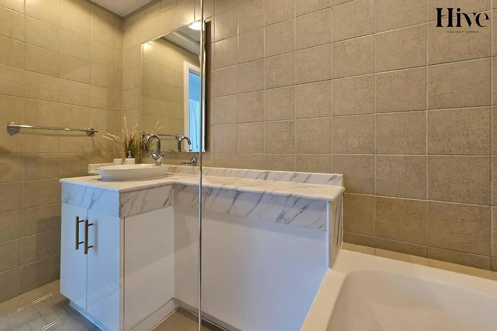 Luxury 2 Bedroom In Dubai Marina Apartment